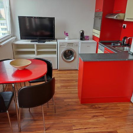 Golden Family Apartments Πράγα Εξωτερικό φωτογραφία