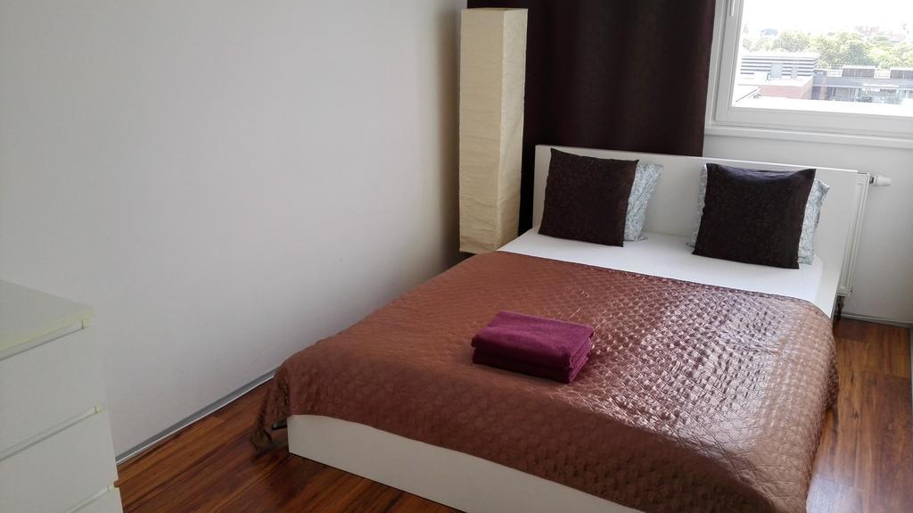 Golden Family Apartments Πράγα Δωμάτιο φωτογραφία