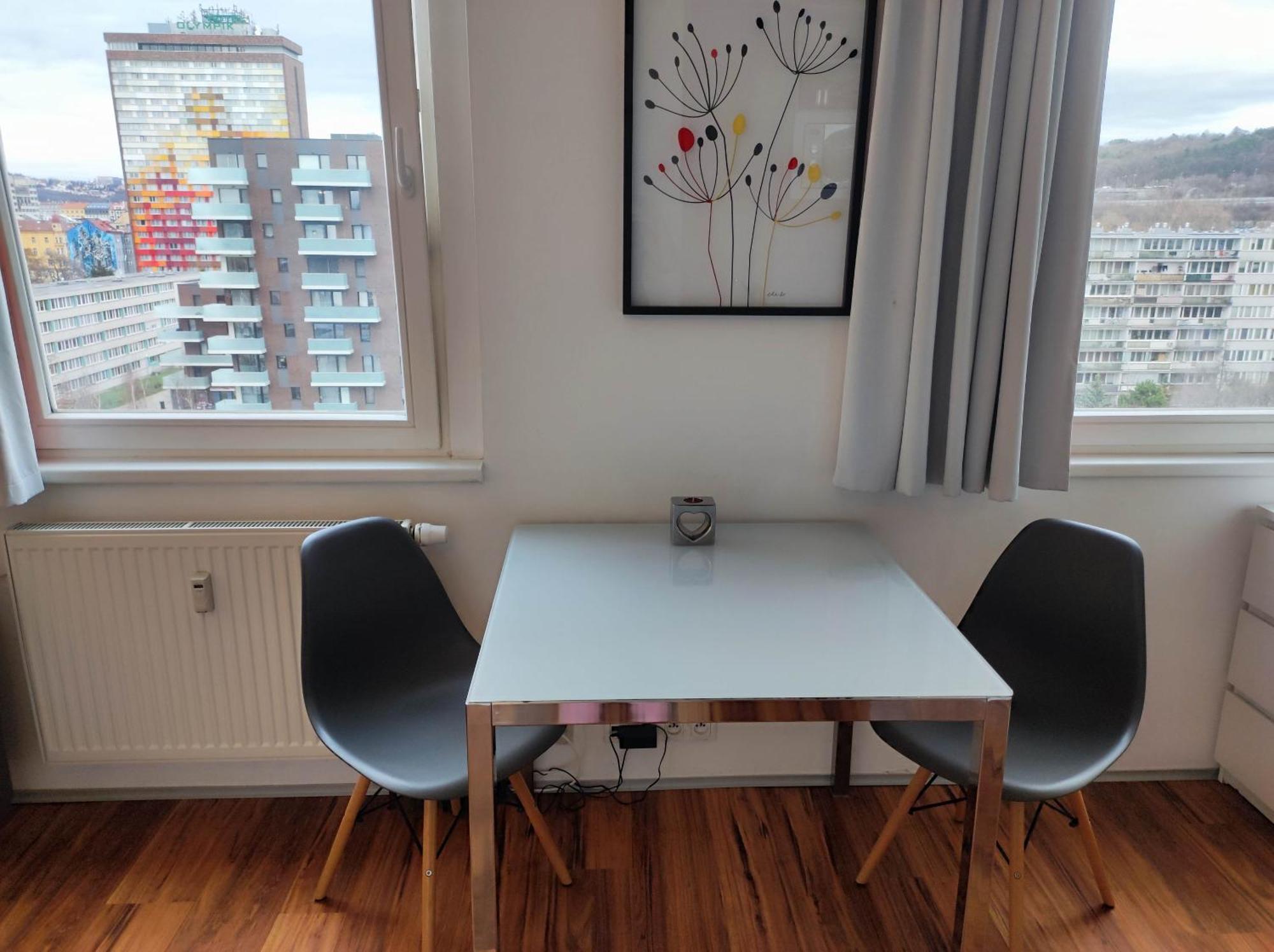 Golden Family Apartments Πράγα Εξωτερικό φωτογραφία