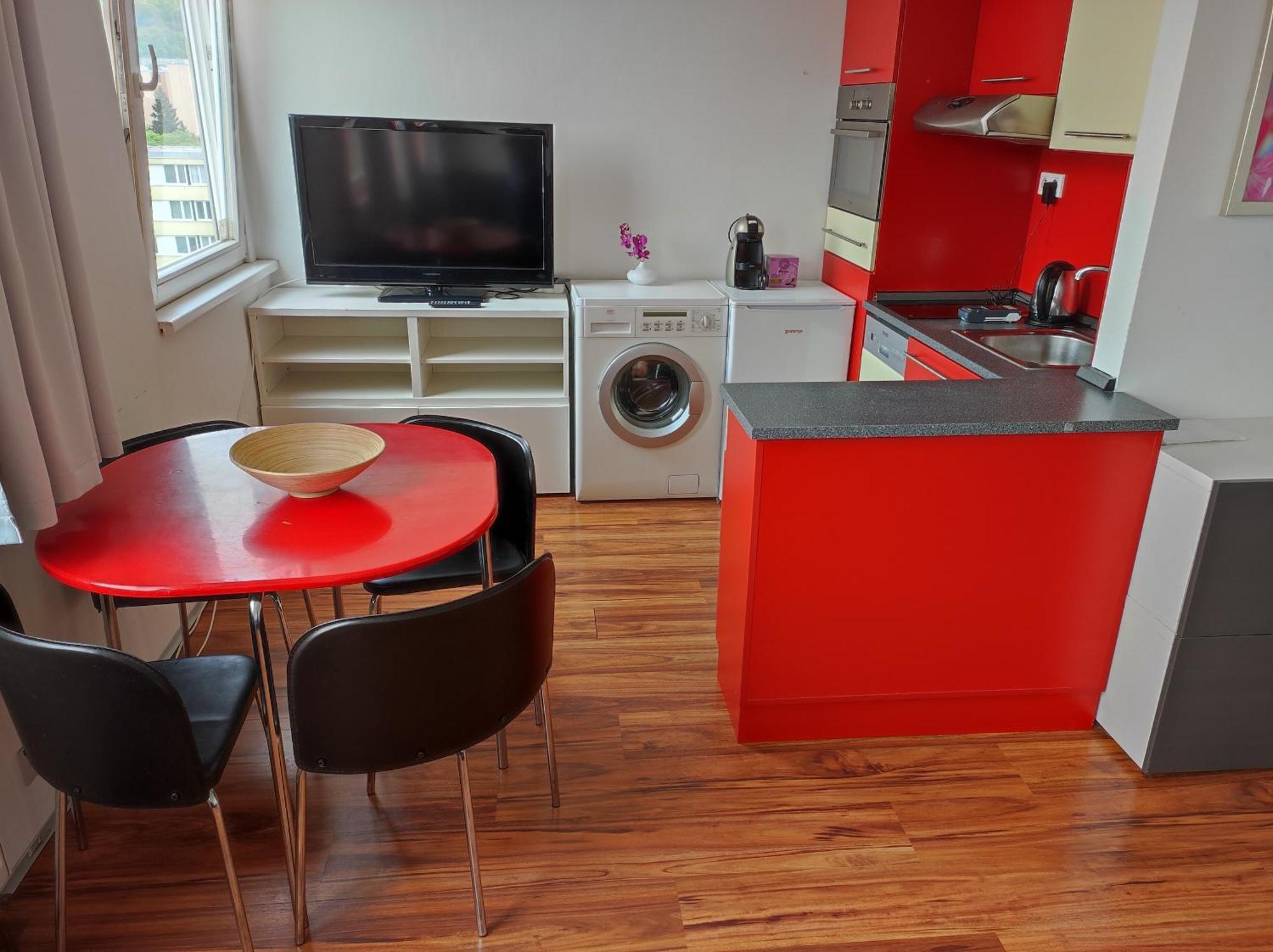 Golden Family Apartments Πράγα Εξωτερικό φωτογραφία