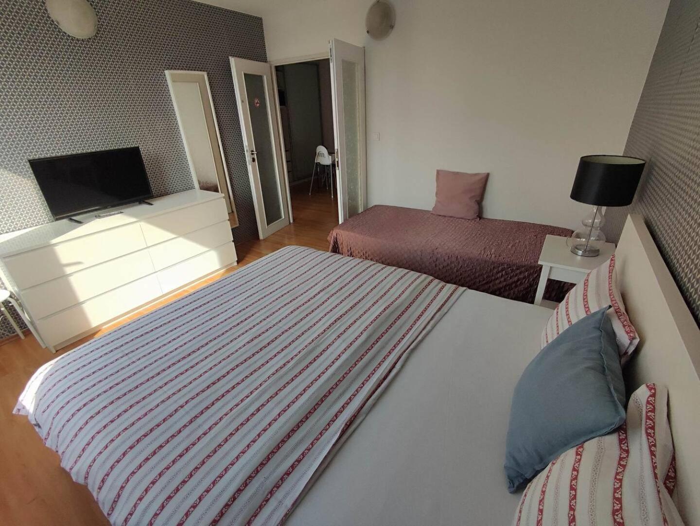 Golden Family Apartments Πράγα Εξωτερικό φωτογραφία
