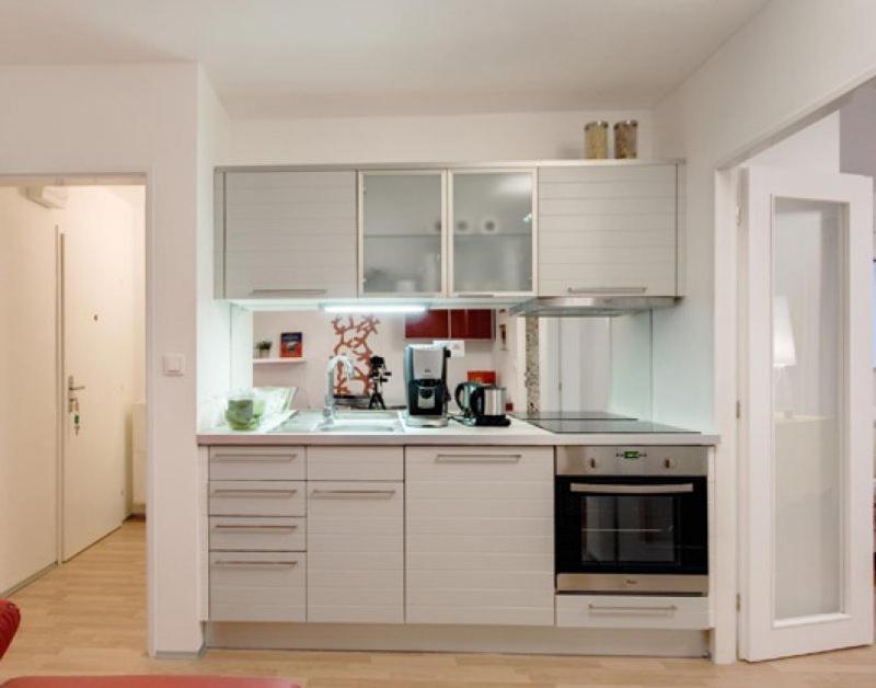 Golden Family Apartments Πράγα Δωμάτιο φωτογραφία