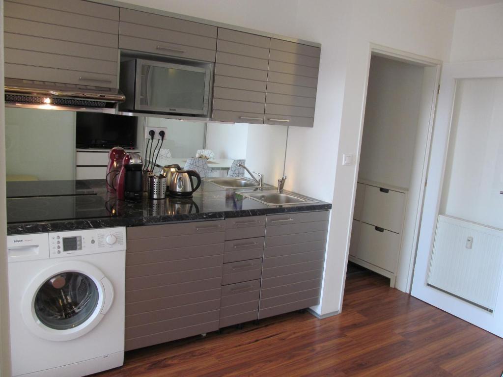 Golden Family Apartments Πράγα Δωμάτιο φωτογραφία