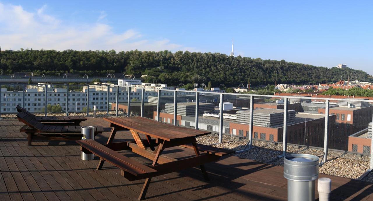 Golden Family Apartments Πράγα Εξωτερικό φωτογραφία