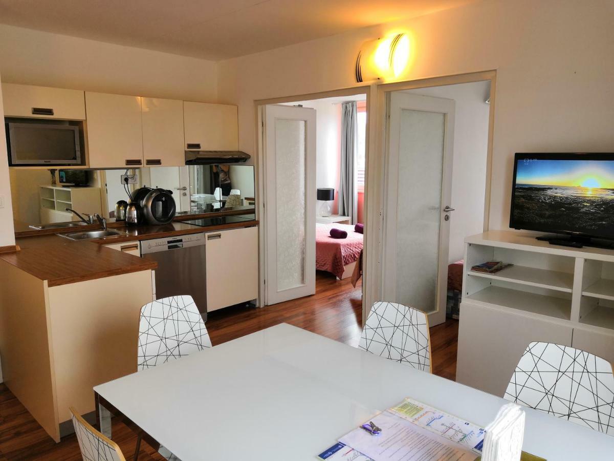 Golden Family Apartments Πράγα Εξωτερικό φωτογραφία